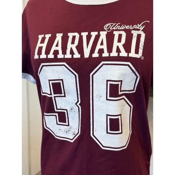 UNIVERSITY OF HARVARD Number Graphic Tee T-Shirt Women's size XL - Picture 2 of 7